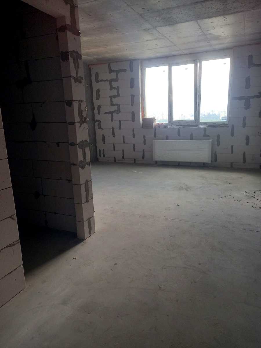 1875428658662298