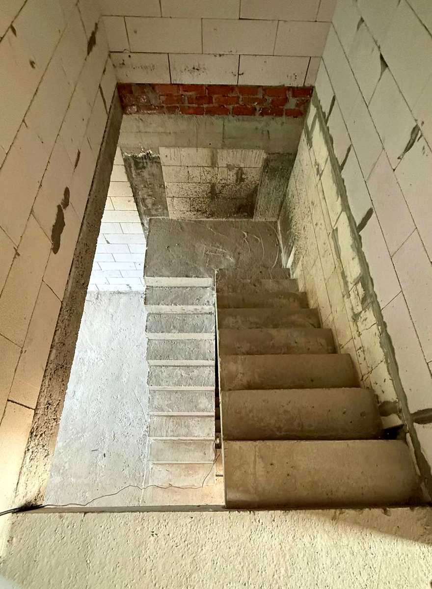 1875439192948177