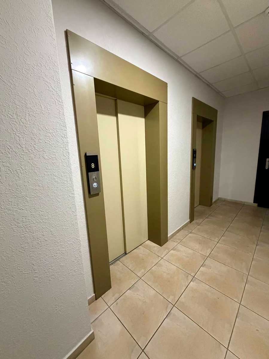 1875439361498673