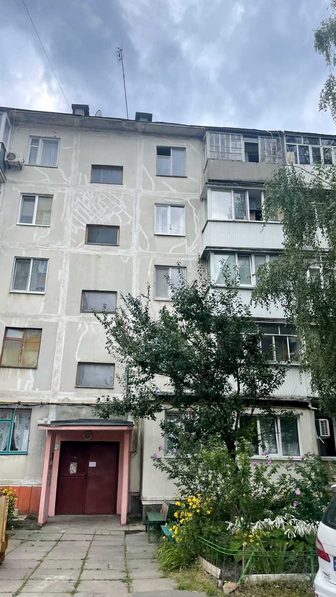 1875467436801556