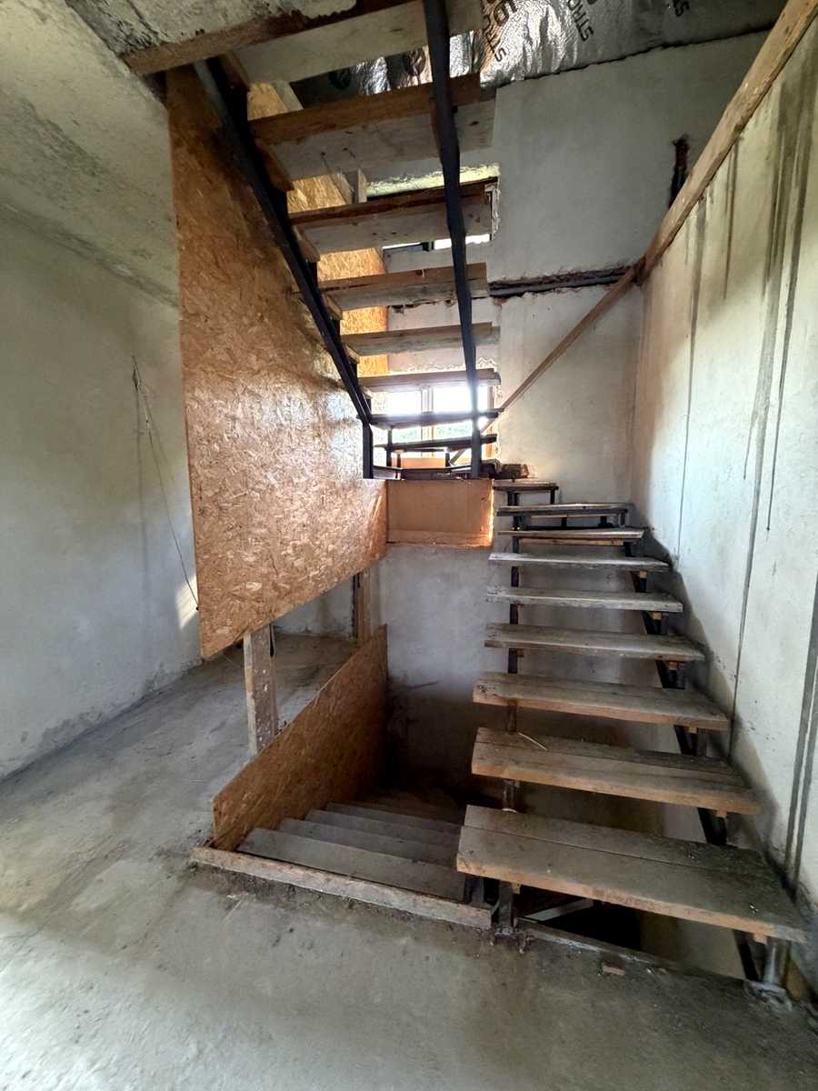 1875473744863223
