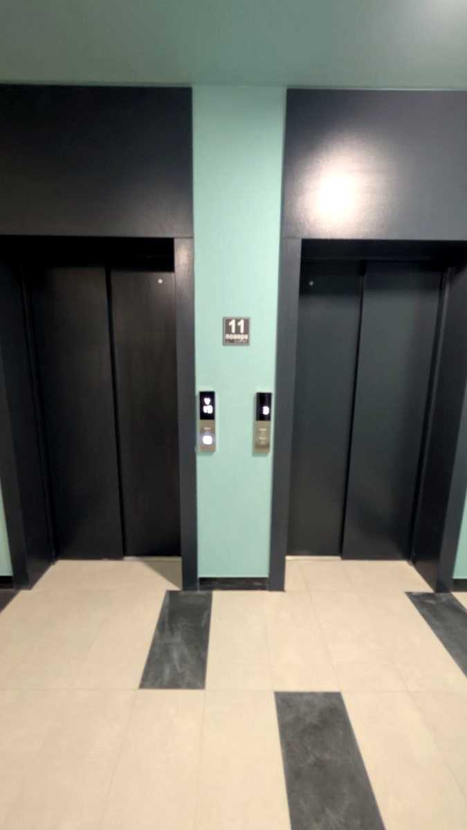 1875474952396916