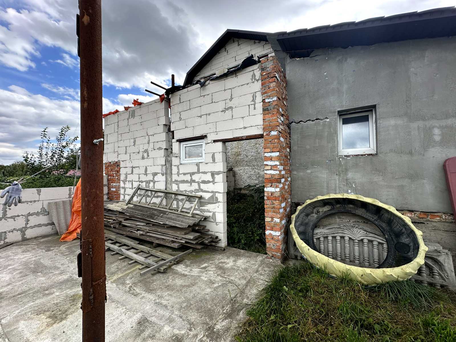 1875500729760782
