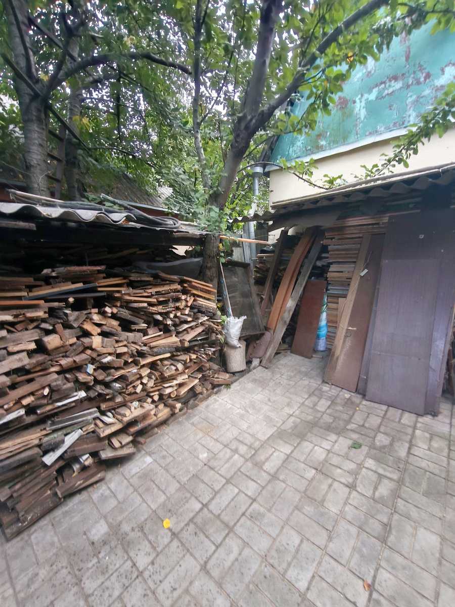 1875503316405033