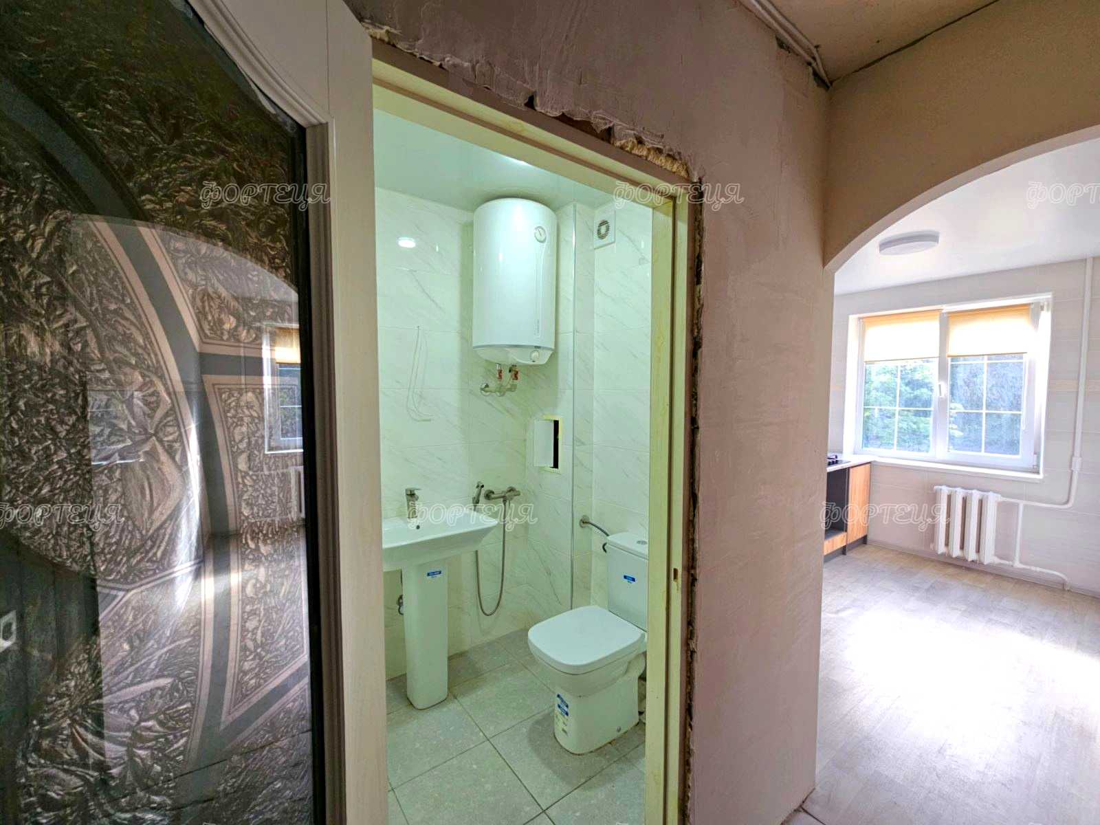 1875519677678801