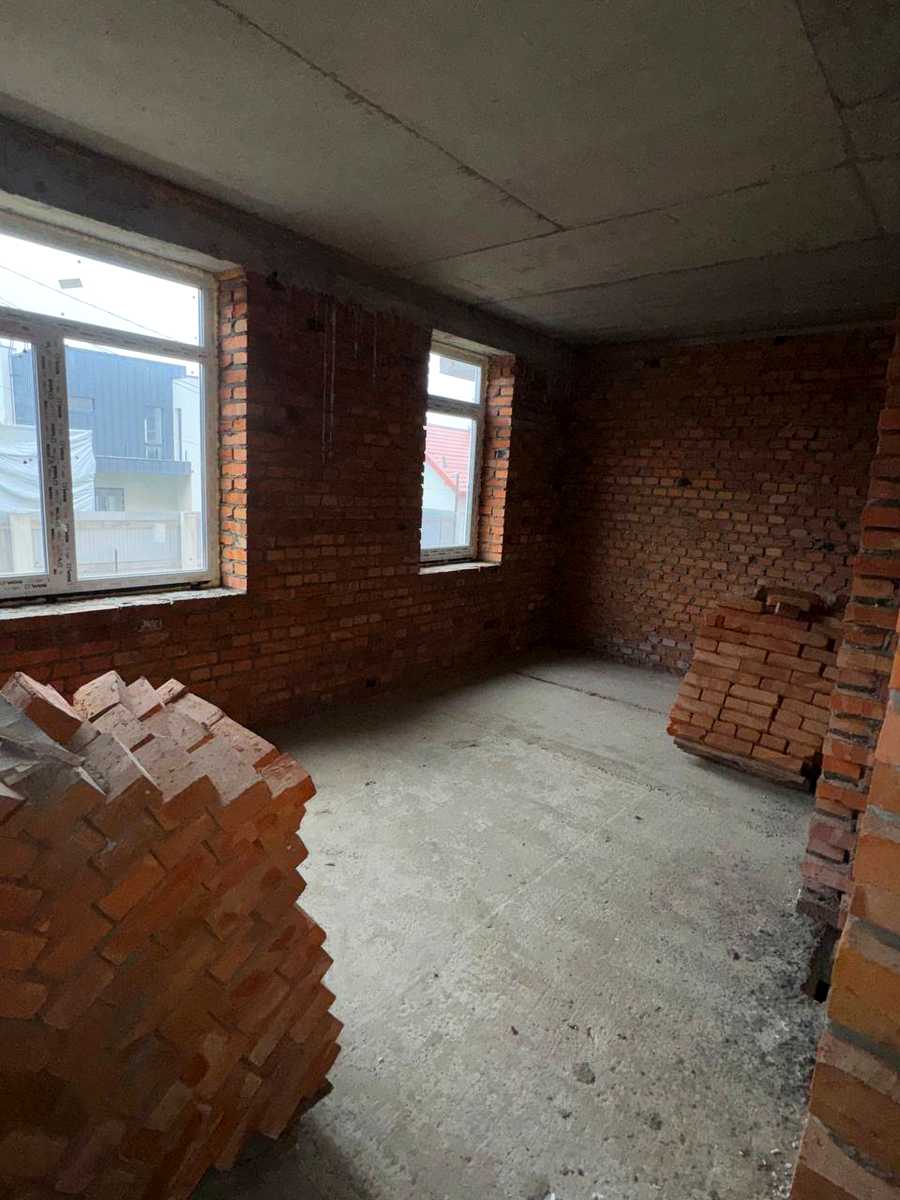 1875569224719994