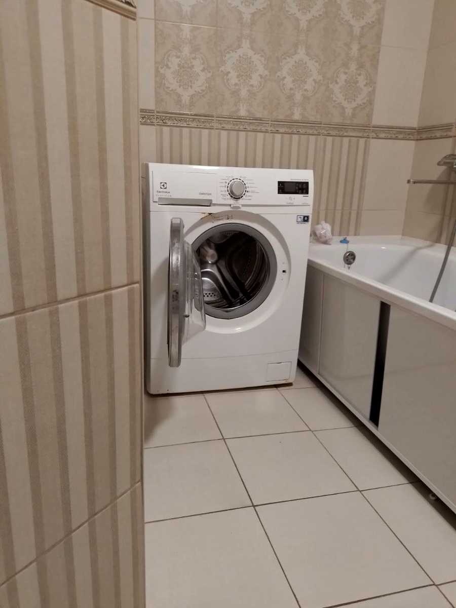 1875569336726460