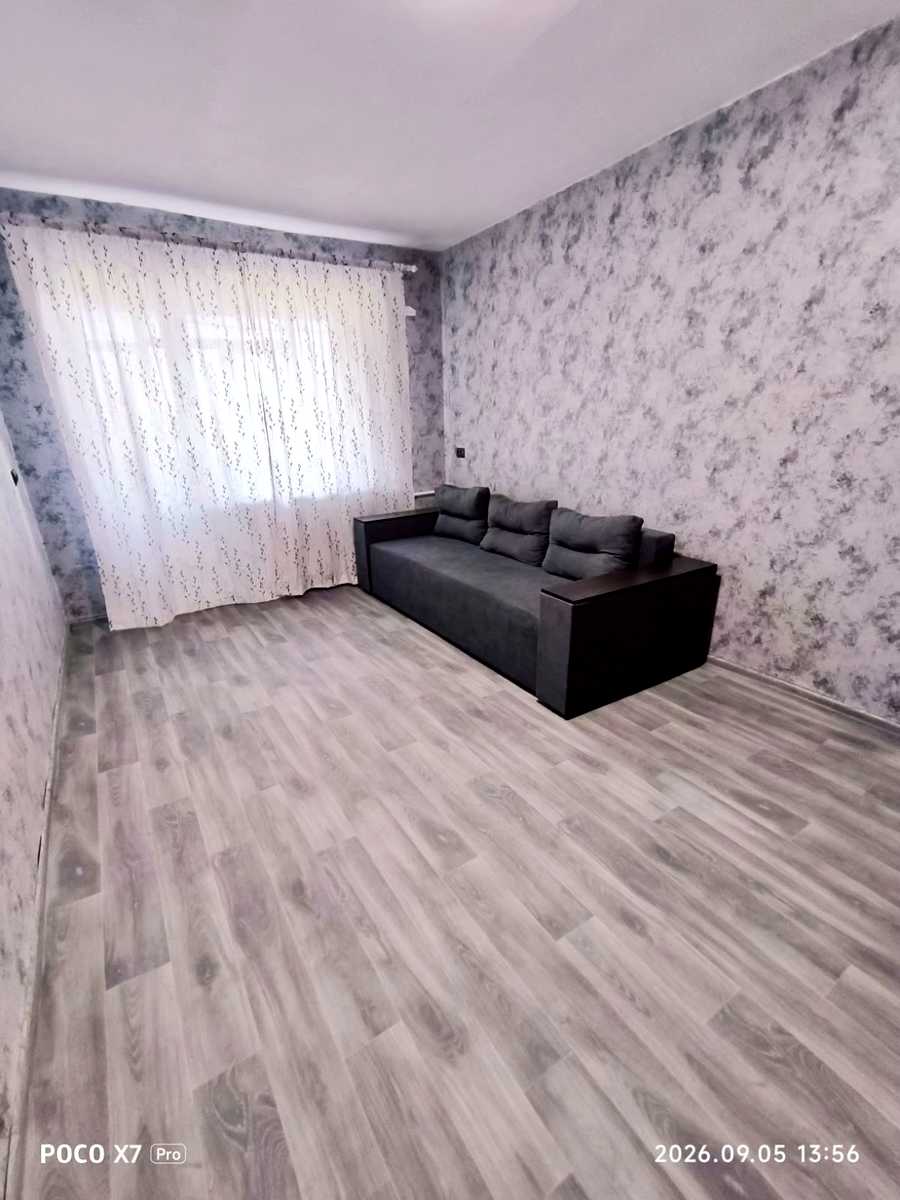 1875572965213701