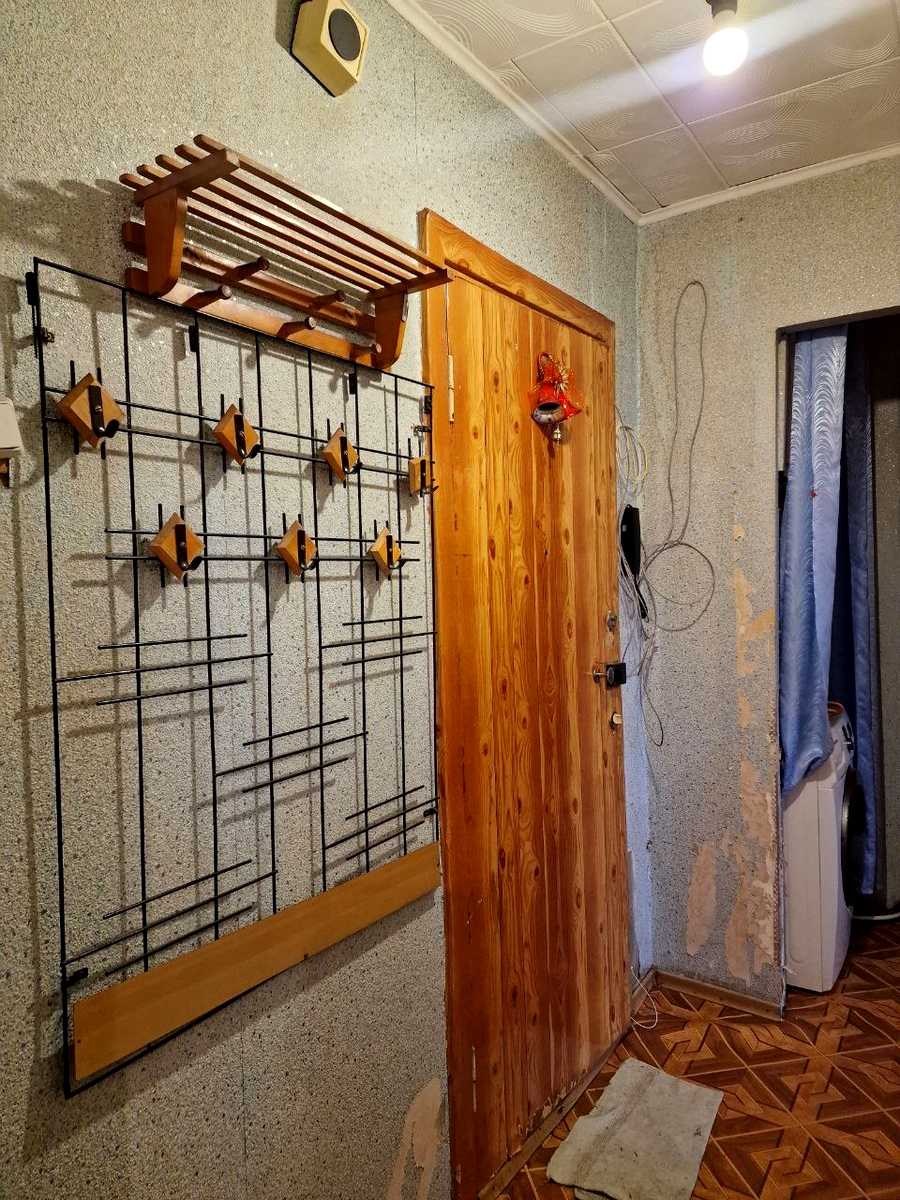 1875588211425833