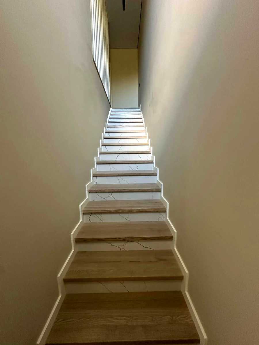 1875592847133873