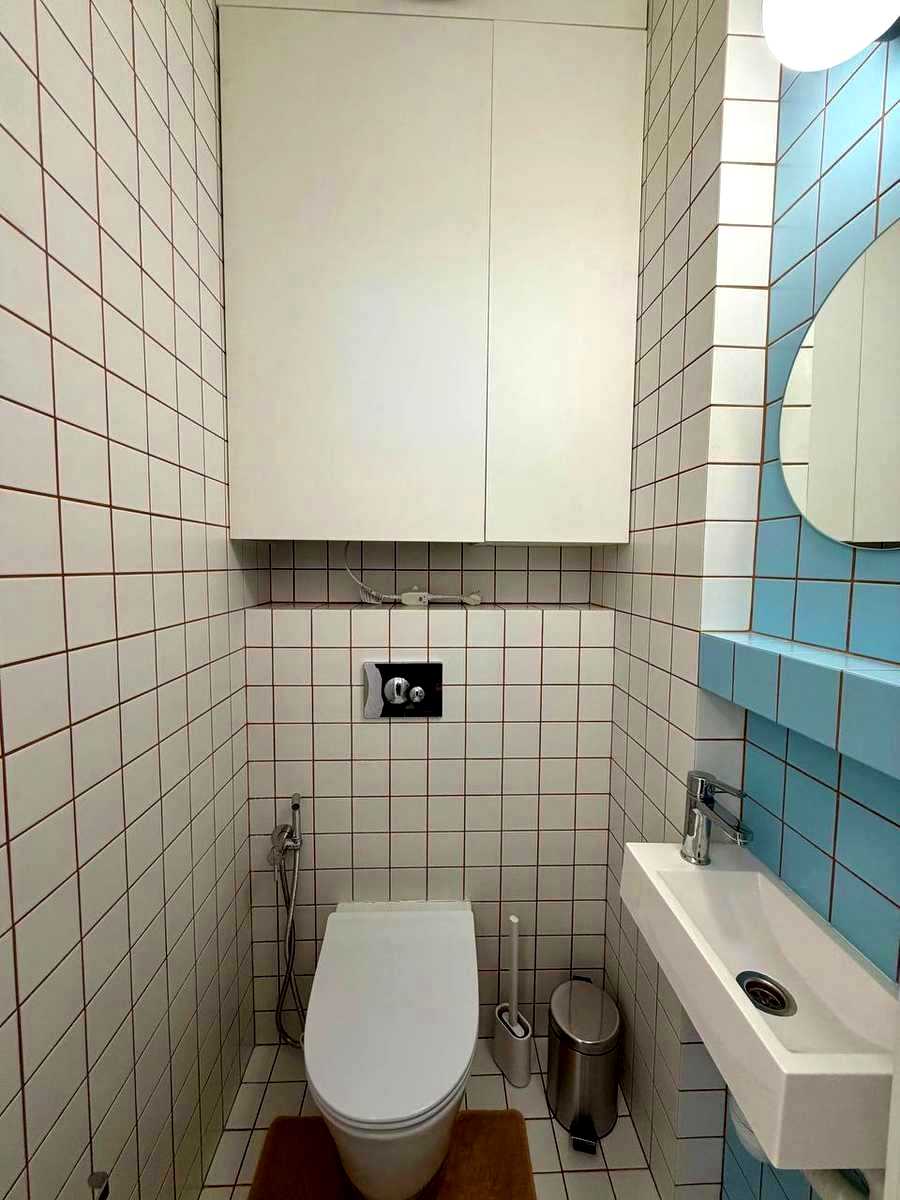 1875594373581352