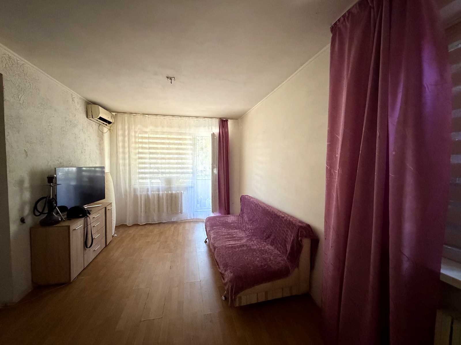 1875597039826346