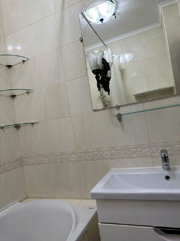 1875604981477562