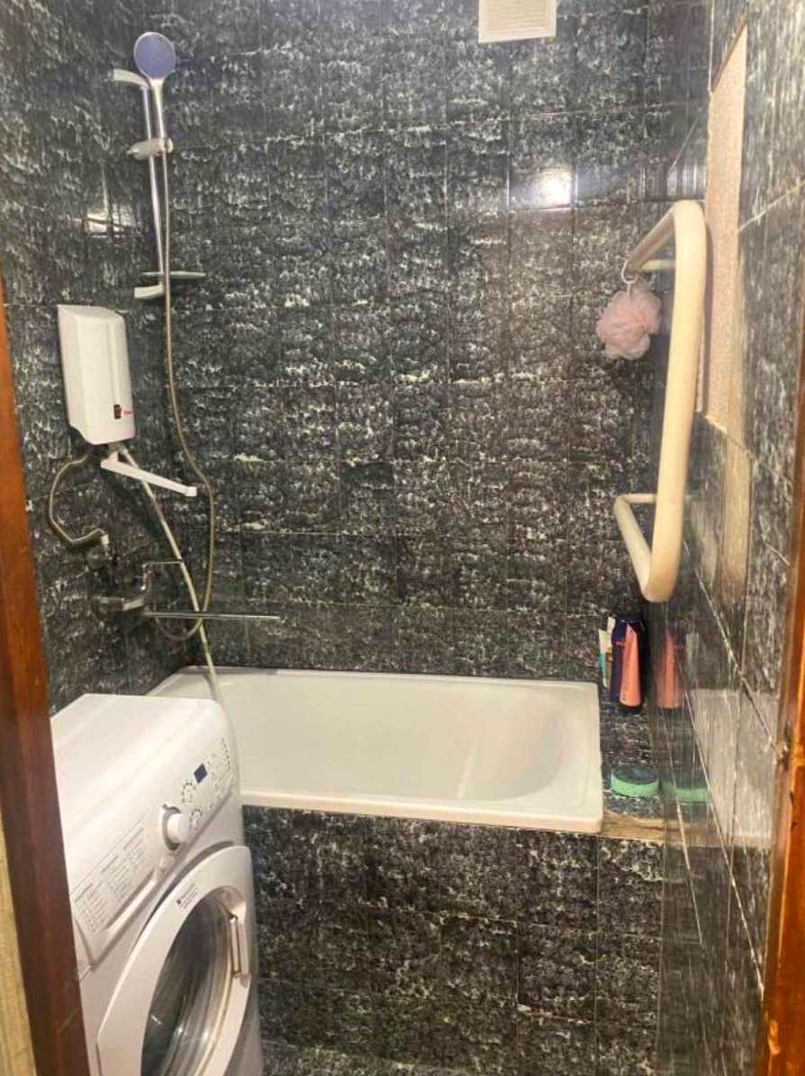 1875609014306603