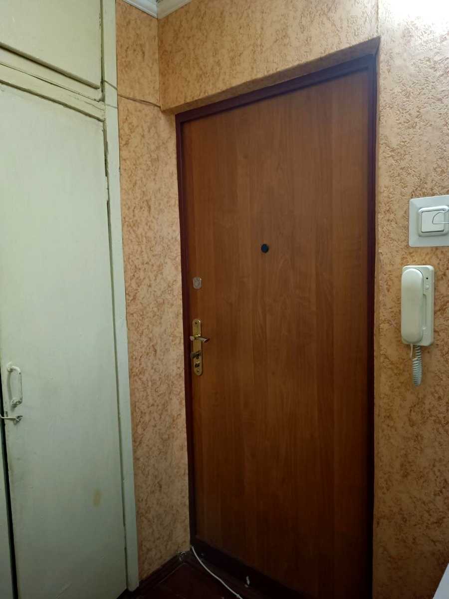 1875610575612927
