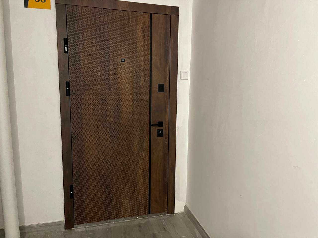 1875612367920899