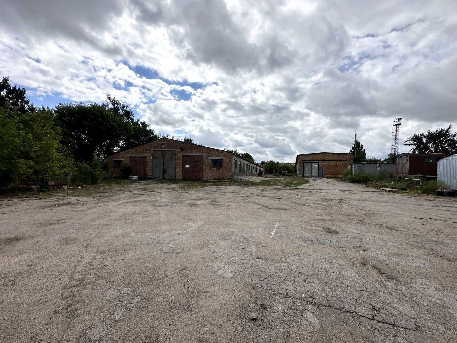 1875613395601966