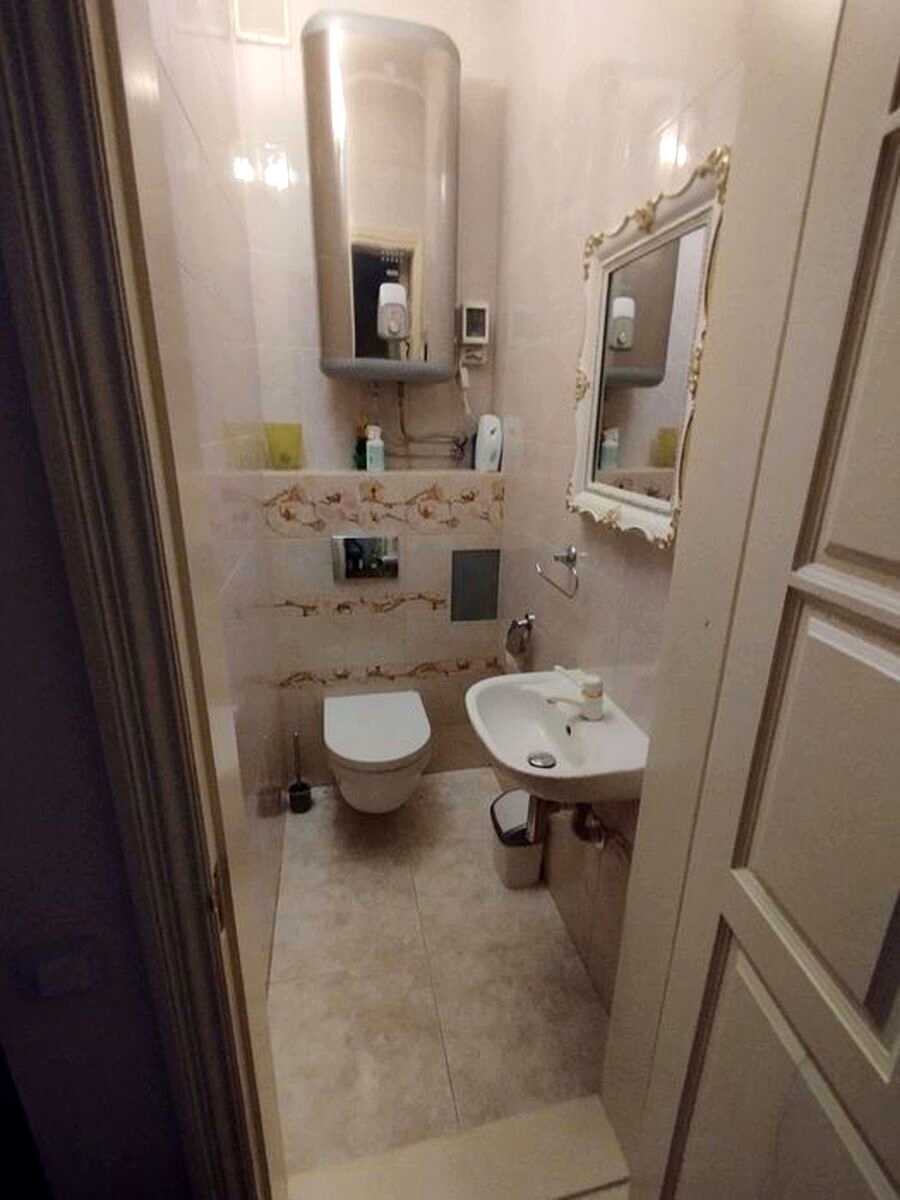 1875615623830650