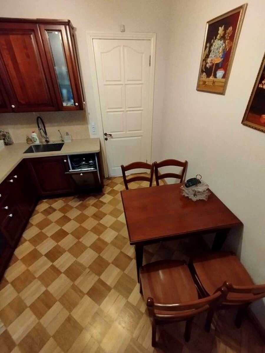 1875615626348921