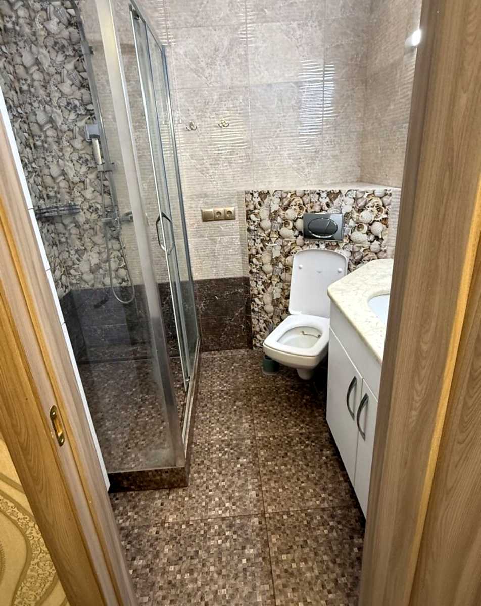 1875621112787905