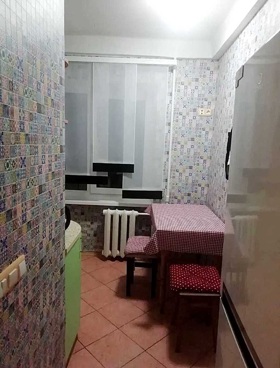 1875629499749168