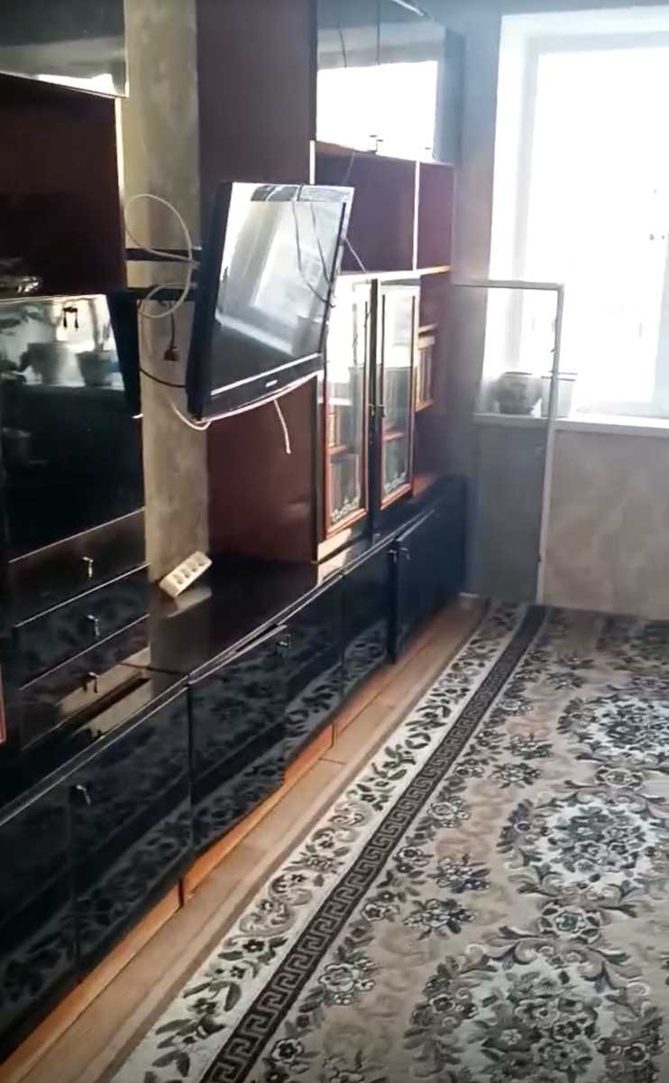 1875644885238182