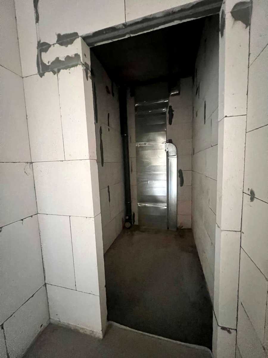 1875649369942342