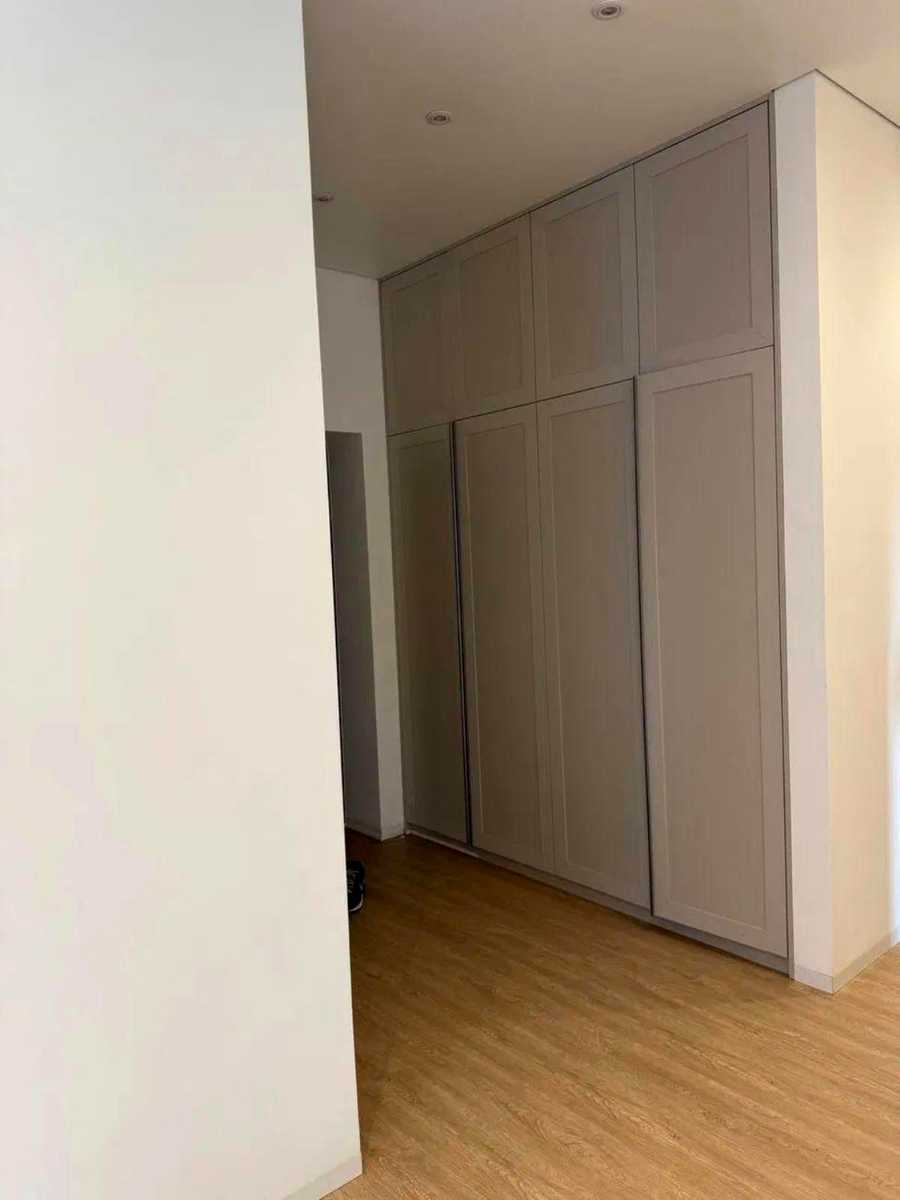 1875652376309965
