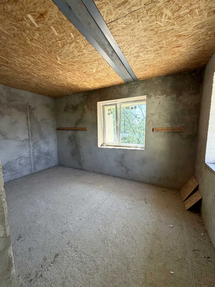 1875655912459272