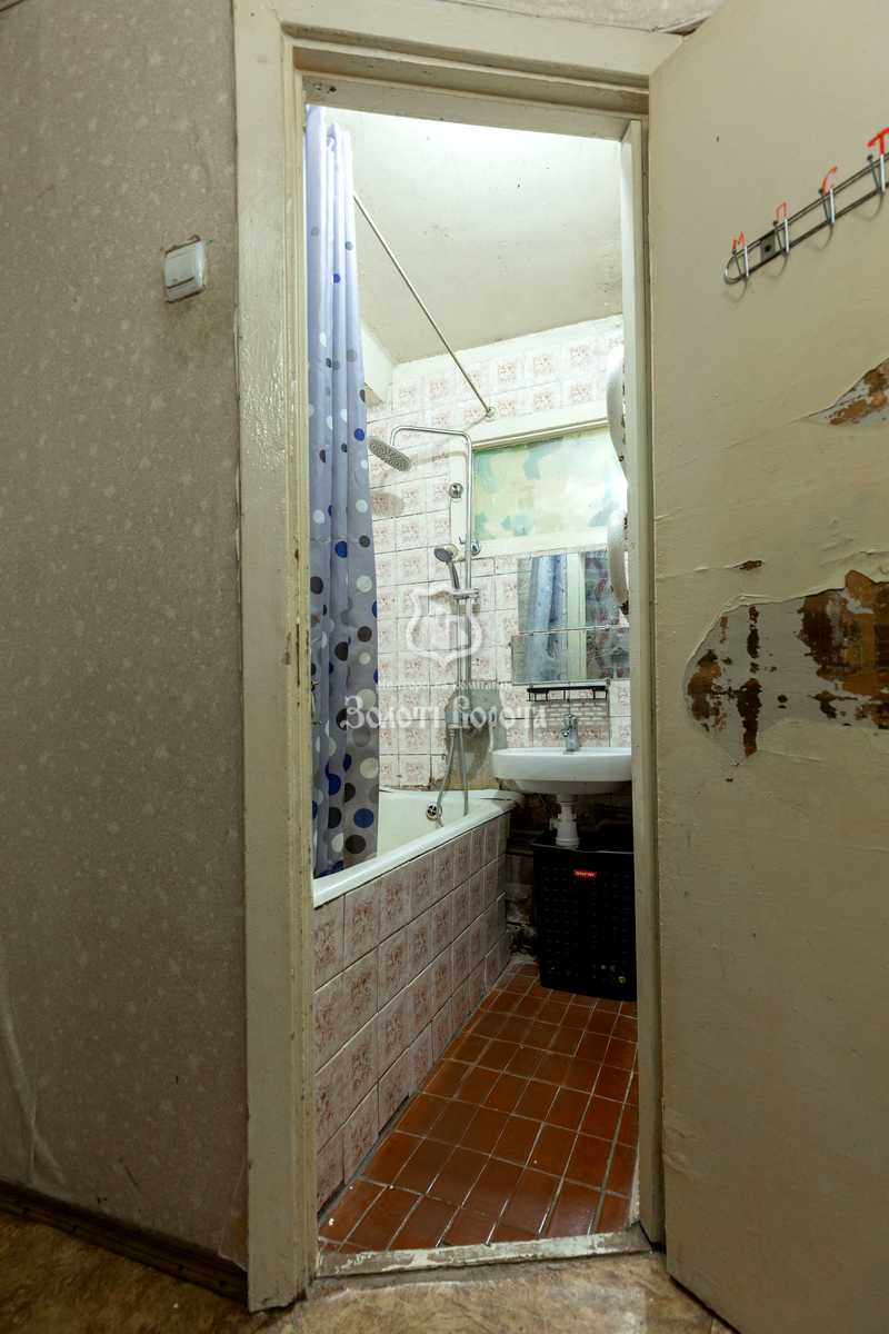 1875657025701821
