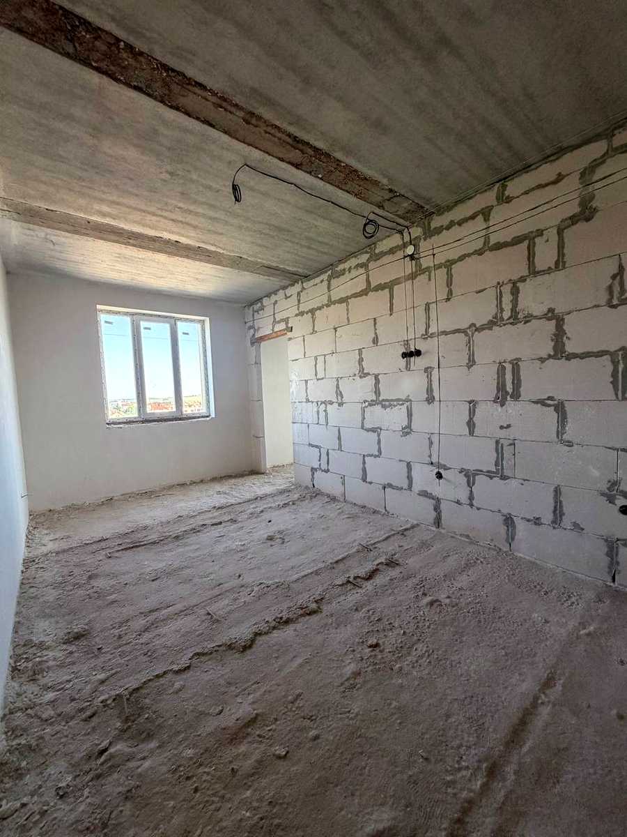 1875657030884130