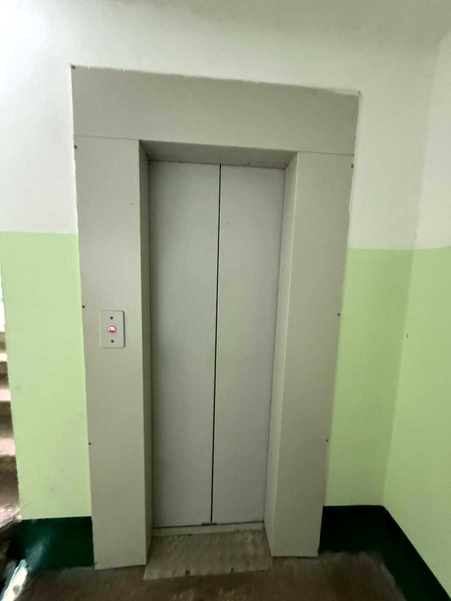 1875658308868336
