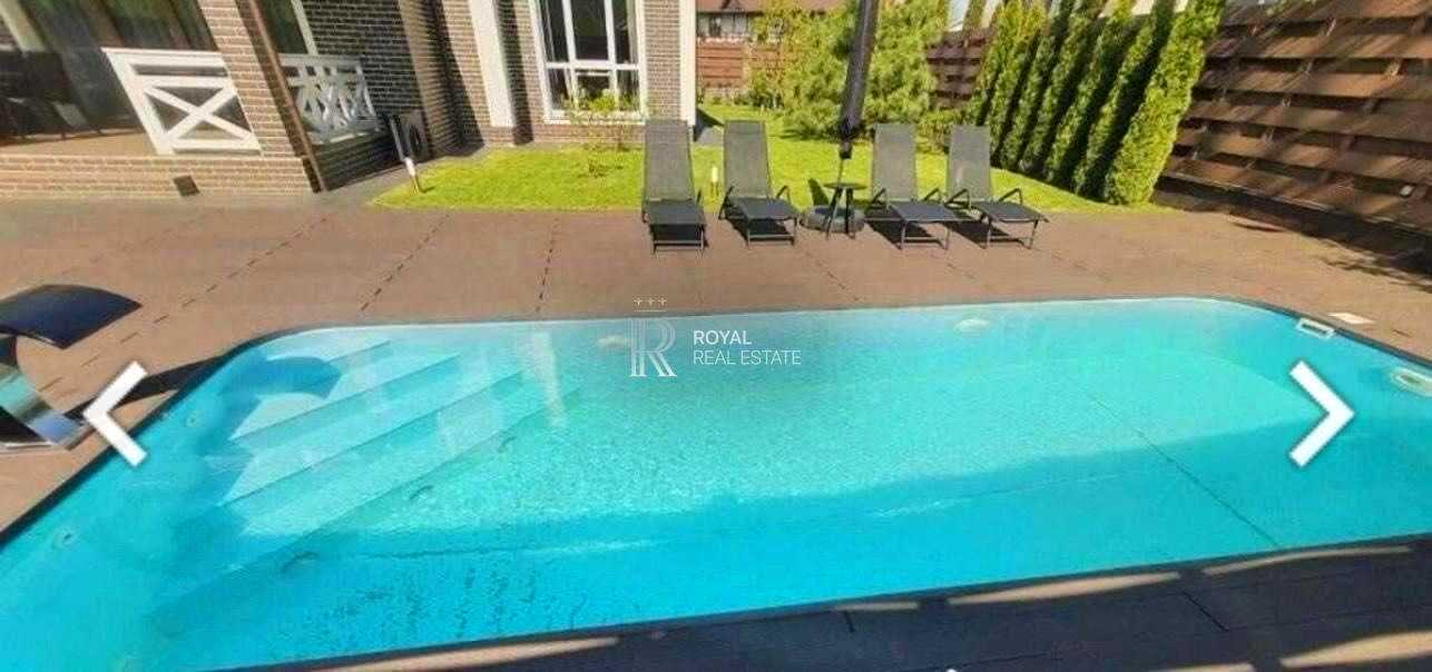 1875658907418052