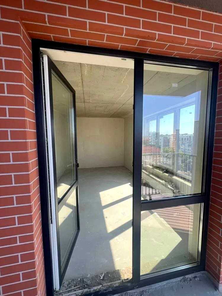 1875660254896579