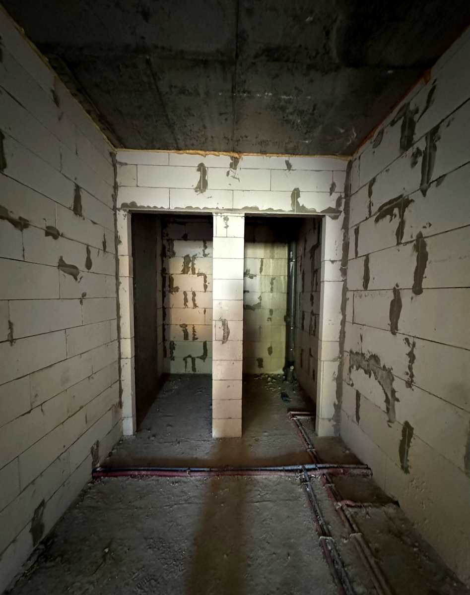 1875661795126350