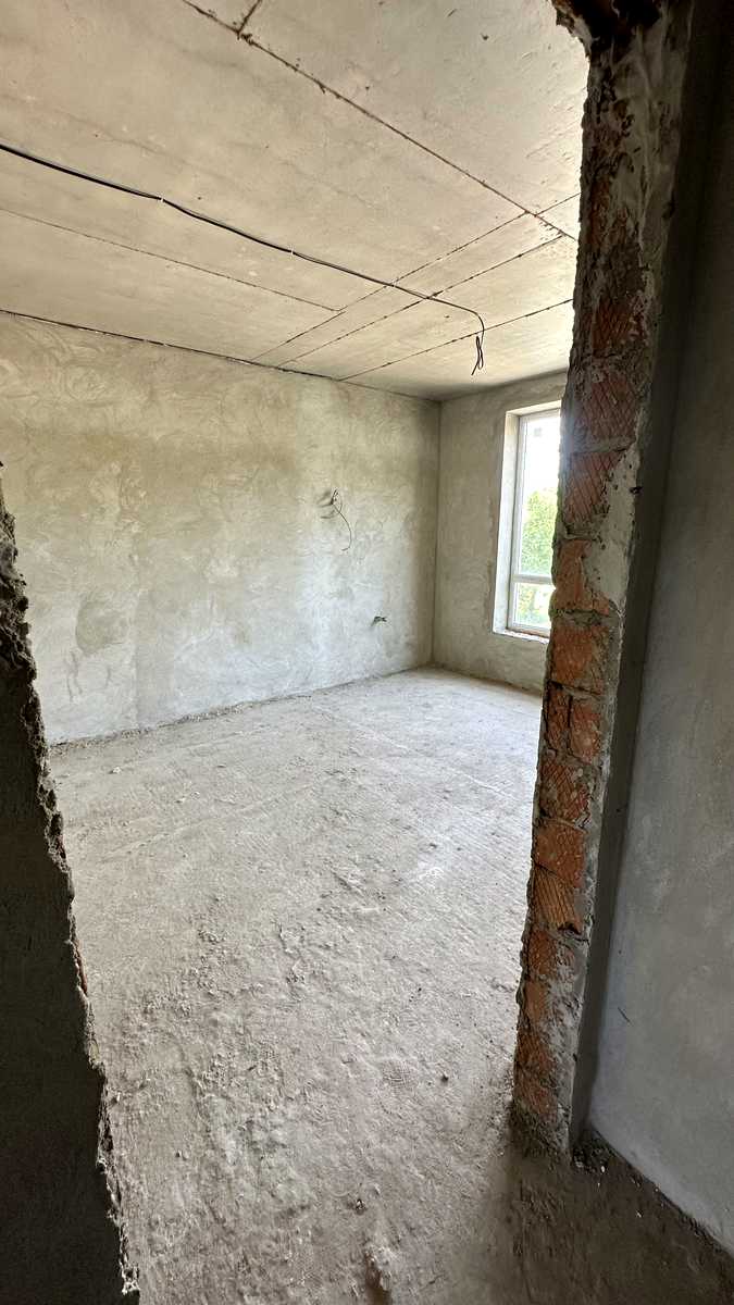 1875662913022376