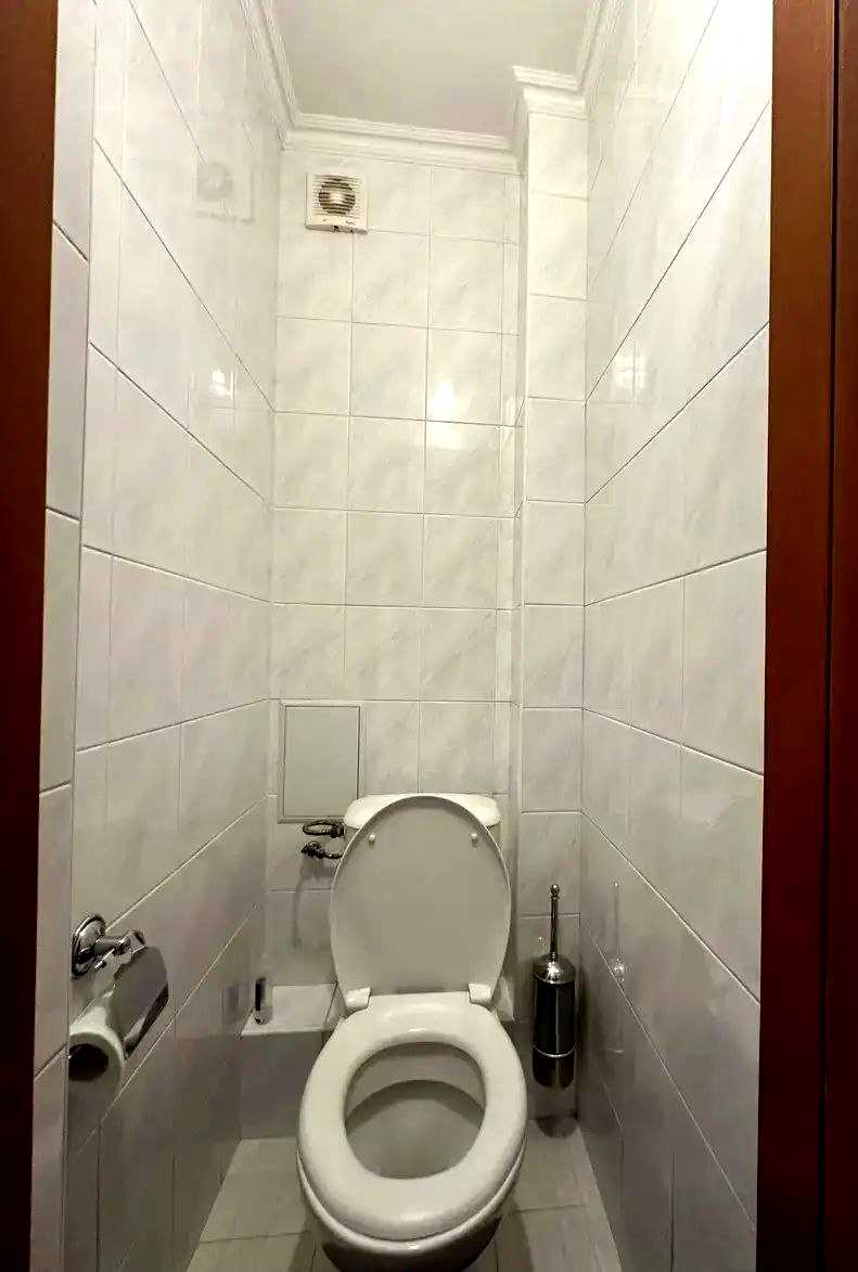 1875662993839411