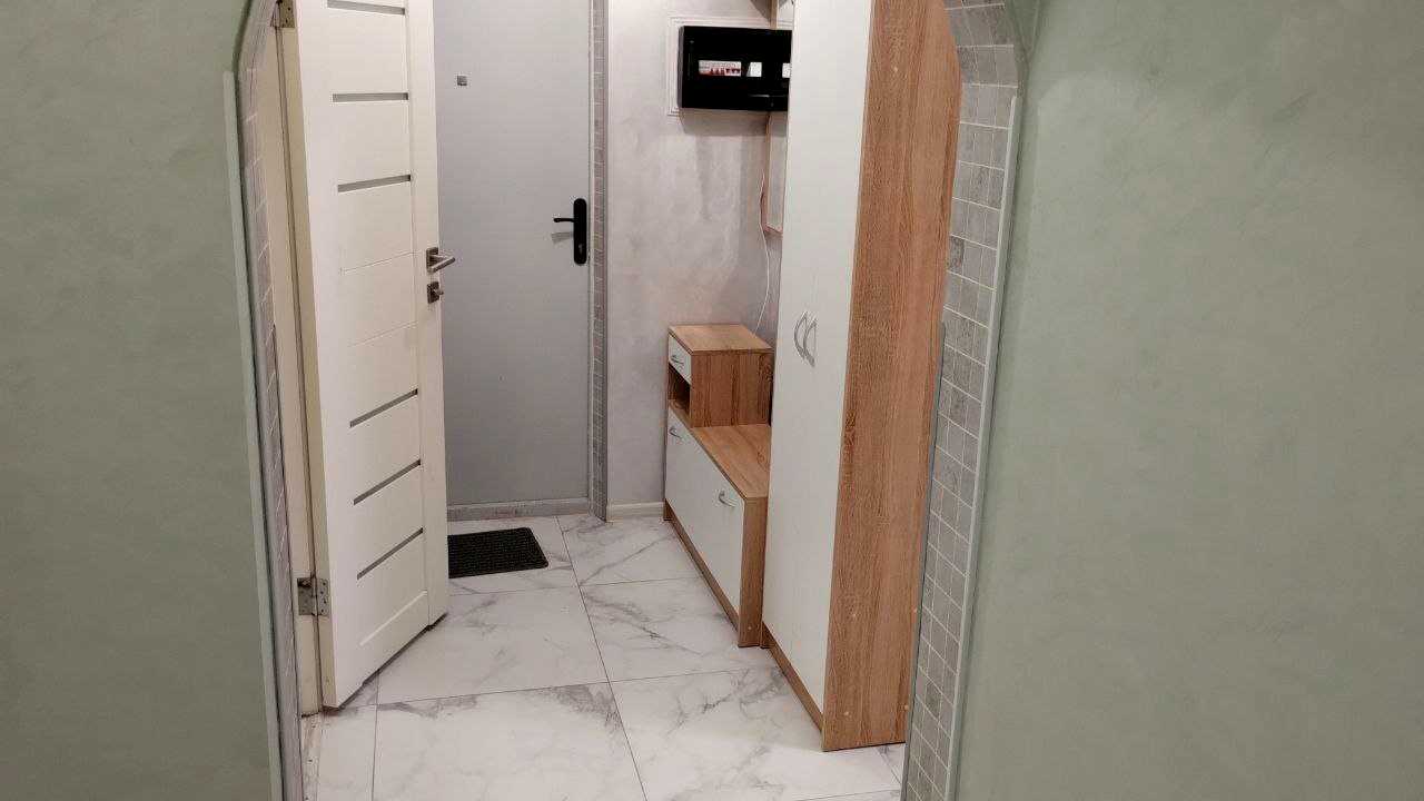 1875663378552434