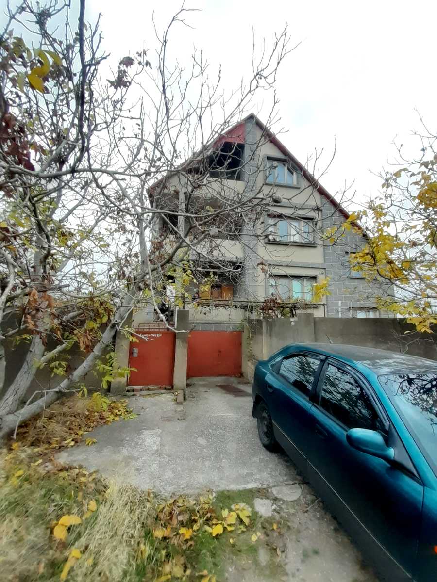 1875663591141959