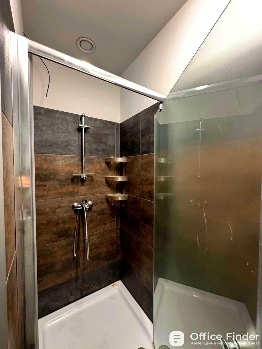 1875663723655411