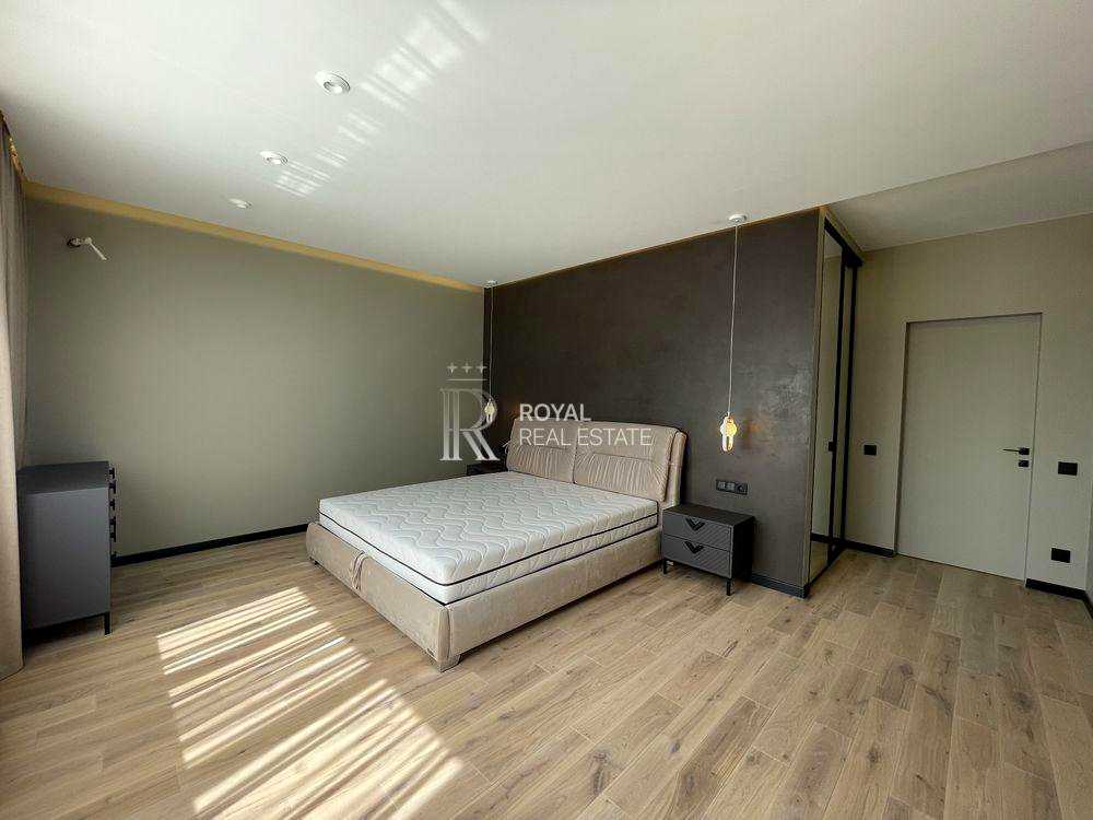 1875666420656572