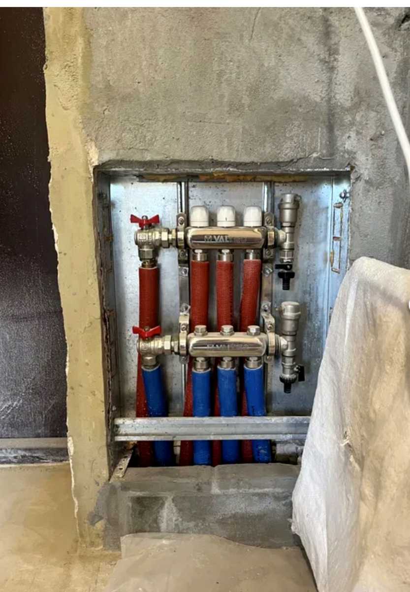 1875668668147582