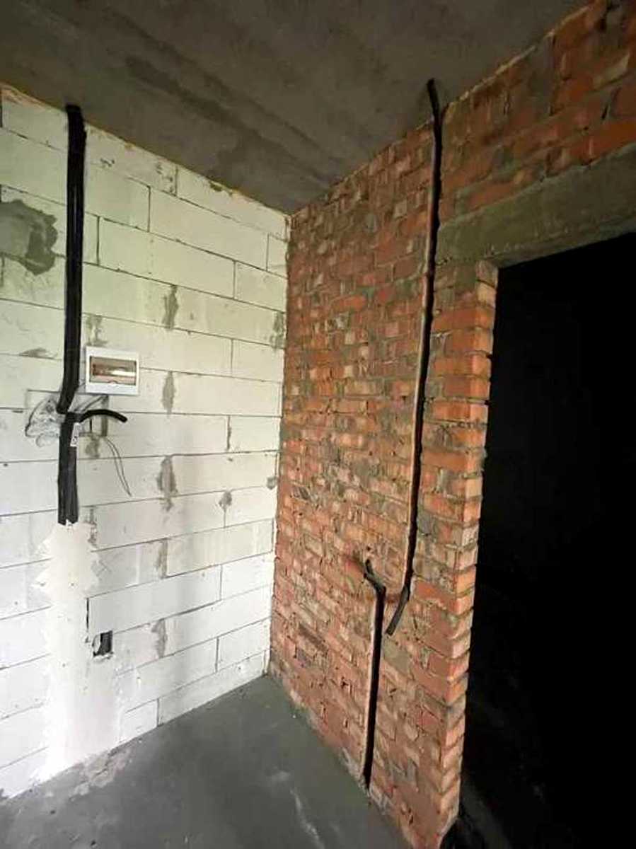 1875668996802973