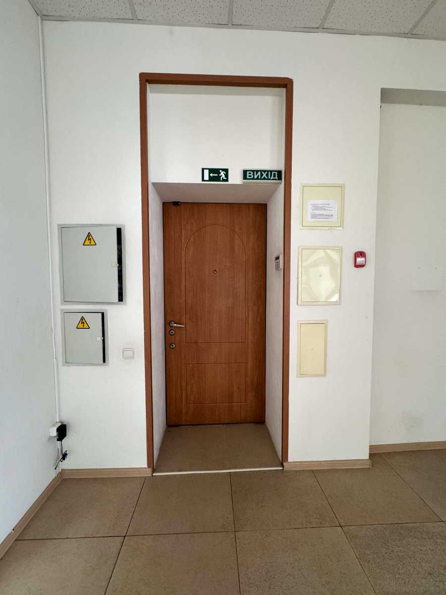 1875669153275981