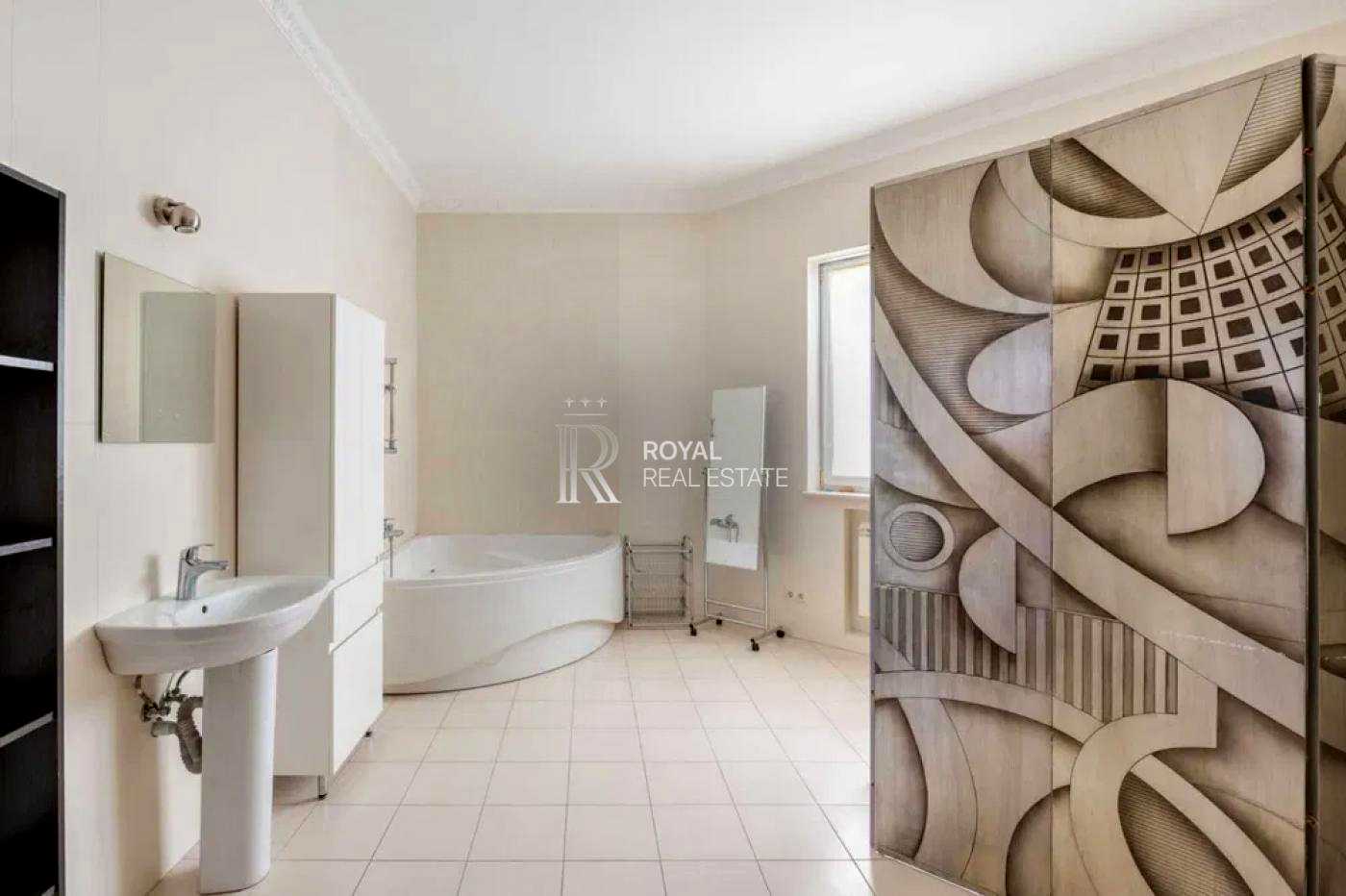 1875669444302248