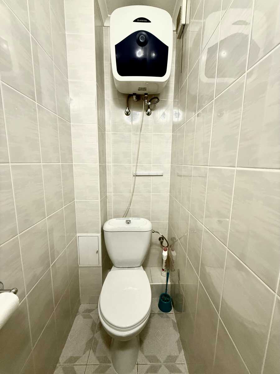 1875670349900412