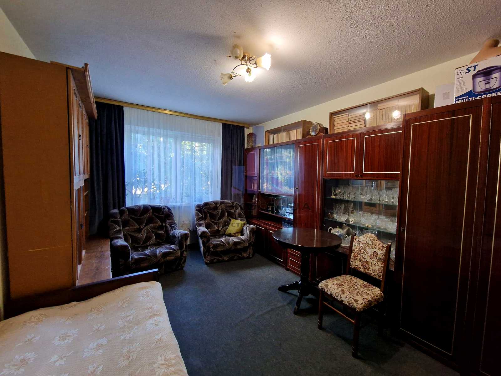 1875670581576836