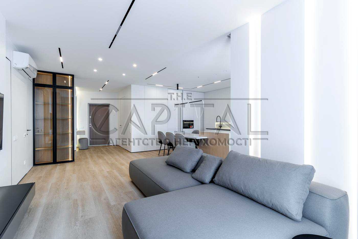 1875671136929306