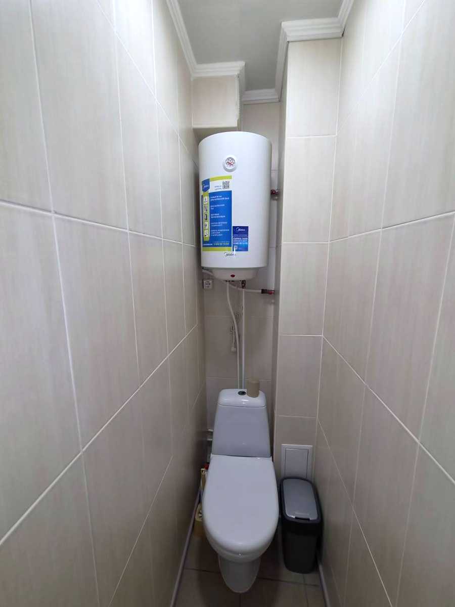 1875672089697307