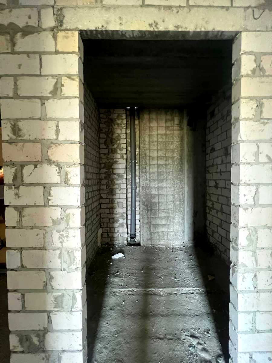 1875673180659911